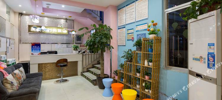 美高美连锁酒店(长沙岳麓山溁湾镇地铁站店)图片