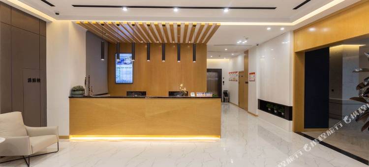 湖州畔汀酒店(中国织里童装城店)图片