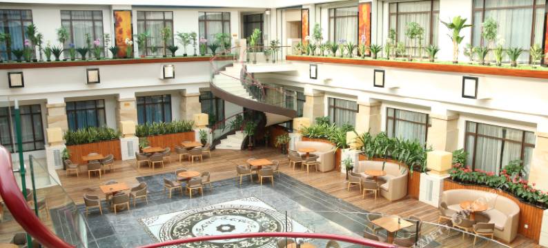 琥珀主题酒店(松岗琥珀文化产业园店)图片