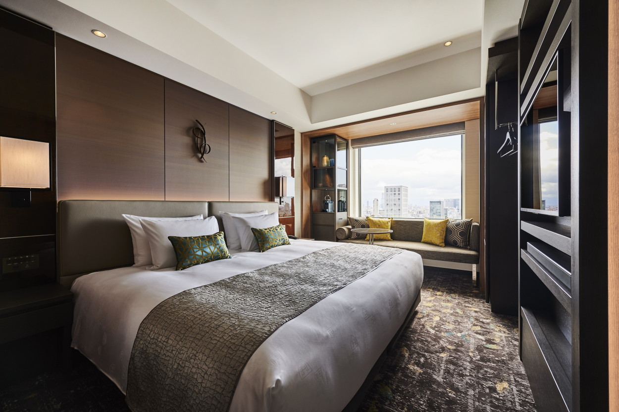 The Royal Park Hotel Iconic Osaka Midosuji Hotel Overview