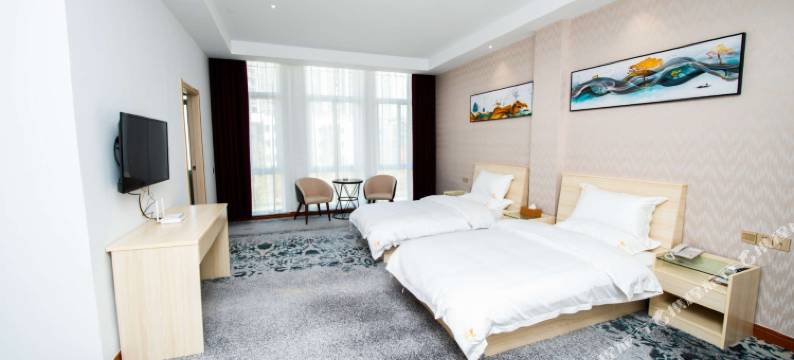 世源山庄(九华山站店)图片