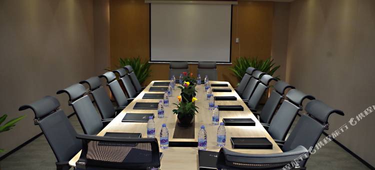 芒市柏栎荟舍酒店(德宏芒市机场店)图片