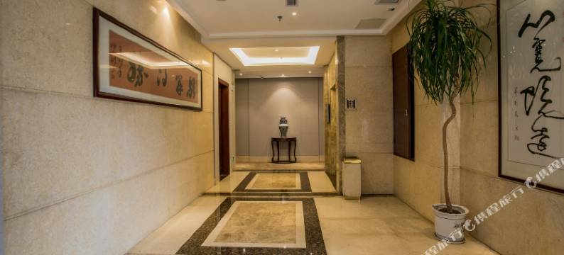 天堡酒店(阳江百利广场店)图片