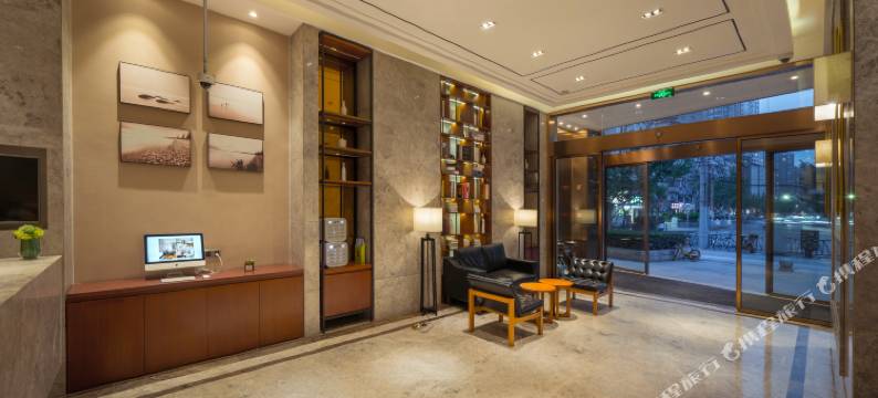 万和至臻酒店(上海静安寺长寿路地铁站店)图片