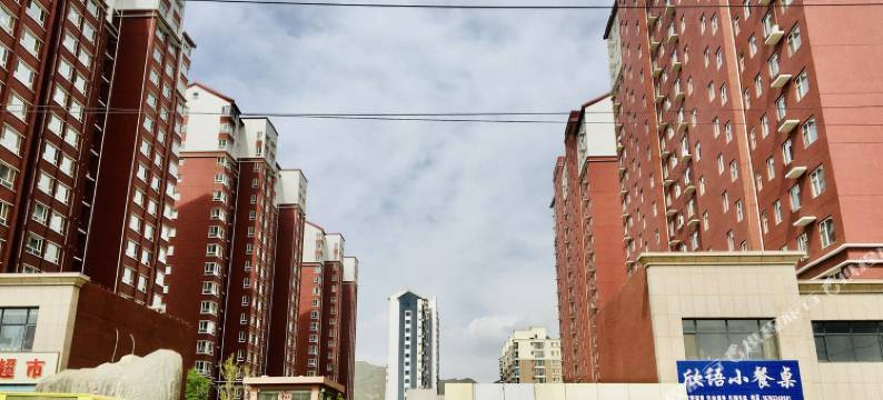 承德丰宁阳光民宿公寓(宁丰路分店)图片