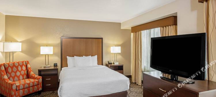 拉斯维加斯红岩拉昆塔温德姆套房酒店(La Quinta Inn & Suites by Wyndham Las Vegas Red Rock)图片