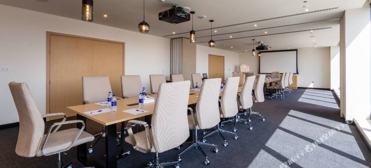 迪拜龙城优品迎酒店(Premier Inn Dubai Dragon Mart)图片