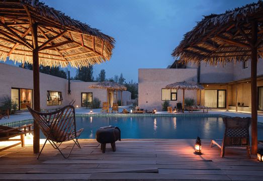 中衞南岸民宿外景图