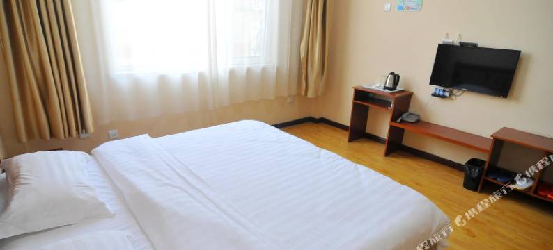 可临宁连锁酒店(青岛西海岸汽车总站店)图片