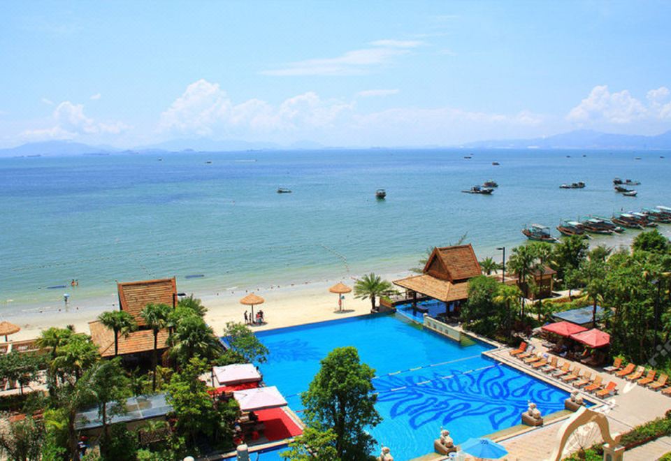  Hotel Overview