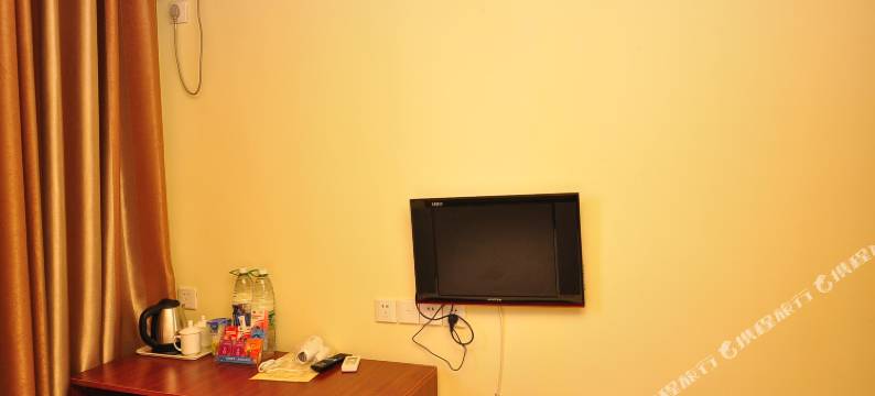 济南环东风尚宾馆图片