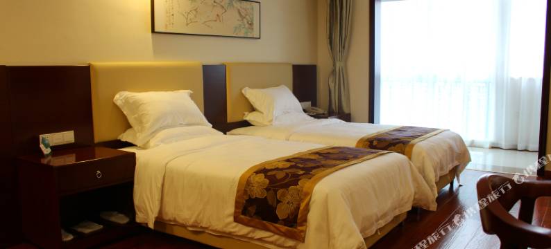 圣天地旅居酒店(黄山高铁北站店)图片