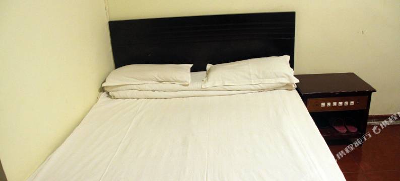 乌鲁木齐新缘宾馆(祥平大厦公交车站店)图片