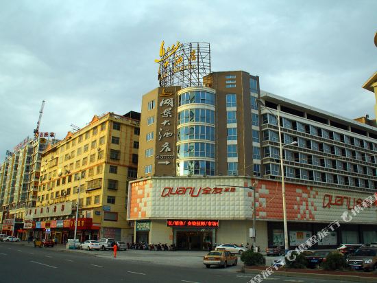 adidas(莆田金鼎广场店)