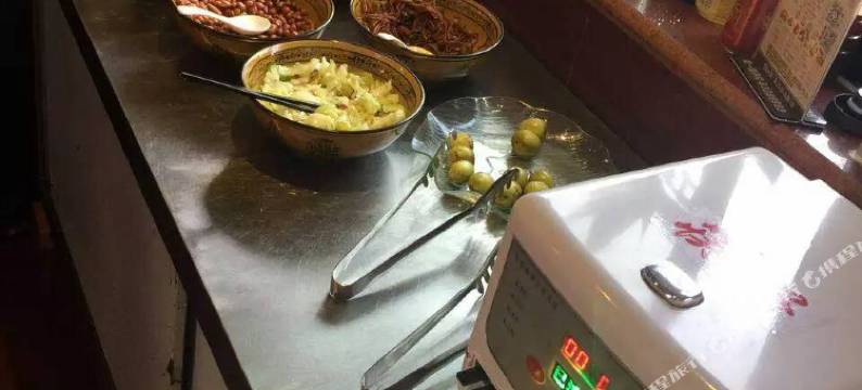 东阳阳光之恋主题酒店图片