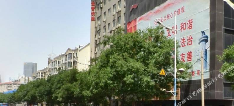 八度青春LOFT酒店(郑州二七广场店)图片