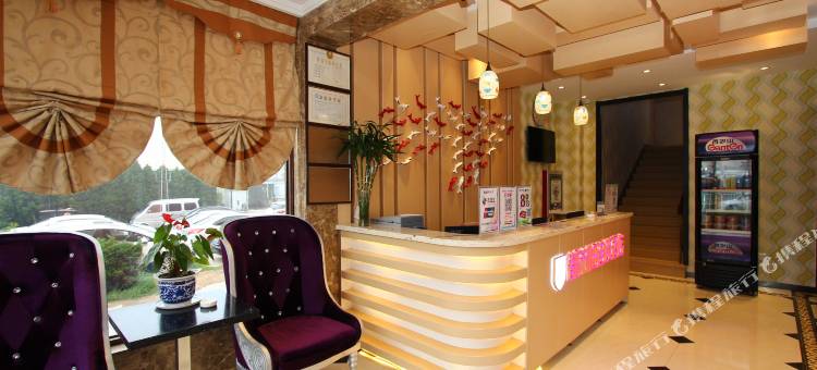都市118连锁酒店(青岛金沙滩丁家河地铁站店)图片