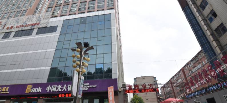 洛阳东方公寓图片