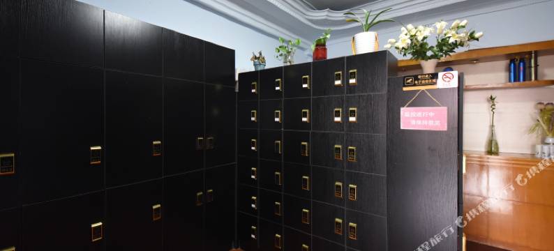 长沙金色年华青年旅舍(岳麓山大学城店)图片