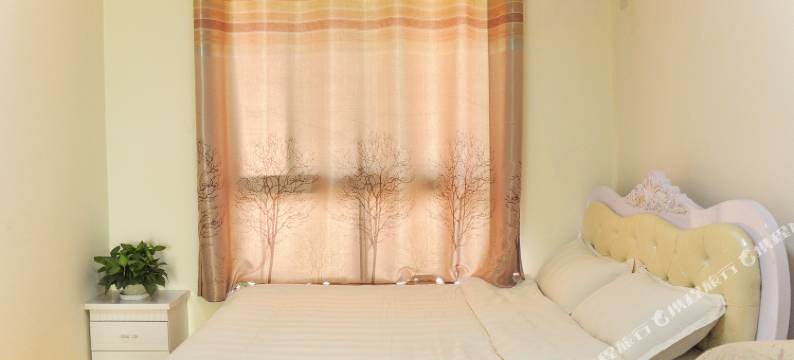 漫时光太空舱酒店(太原南站店)图片