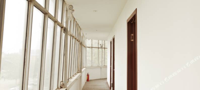 沙河爱畔酒店图片