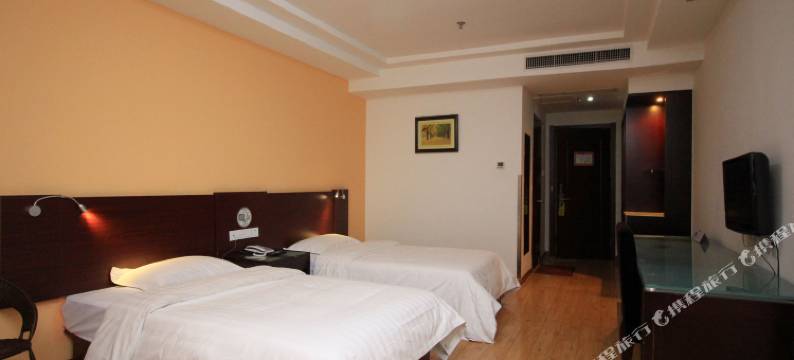 速8酒店(海阳金海螺广场店)图片