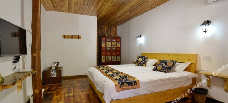 莫干山裸生活客栈图片