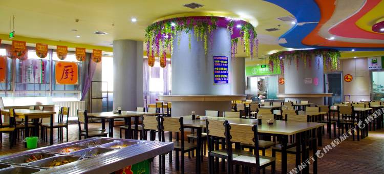 扬子水都宾馆(乌鲁木齐火车南站店)图片