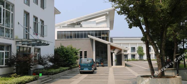 国家体育总局青岛航校黄山训练基地图片