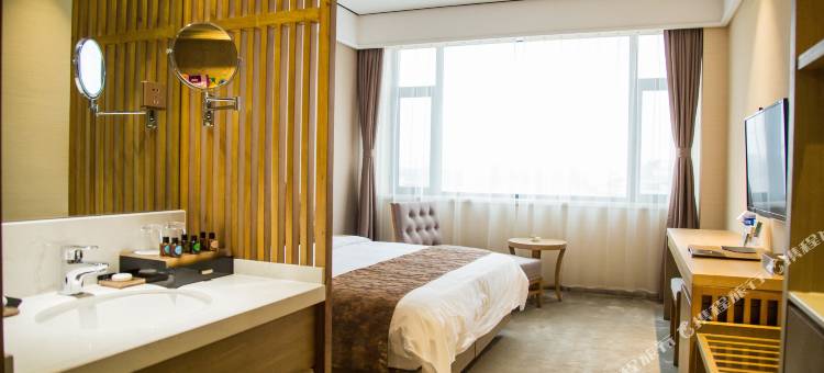 洛宁在水一方精品酒店图片