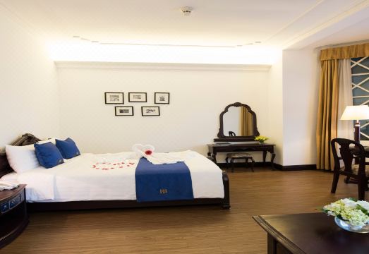 Hoa Binh HotelHotel Overview