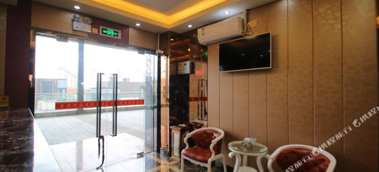 吉泰连锁酒店(上海华山医院顾村公园地铁站店)图片