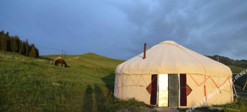 赛里木湖果子沟度假村图片