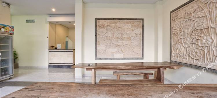 贝尼萨利2号红门酒店(RedDoorz at Benesari 2 Legian)图片