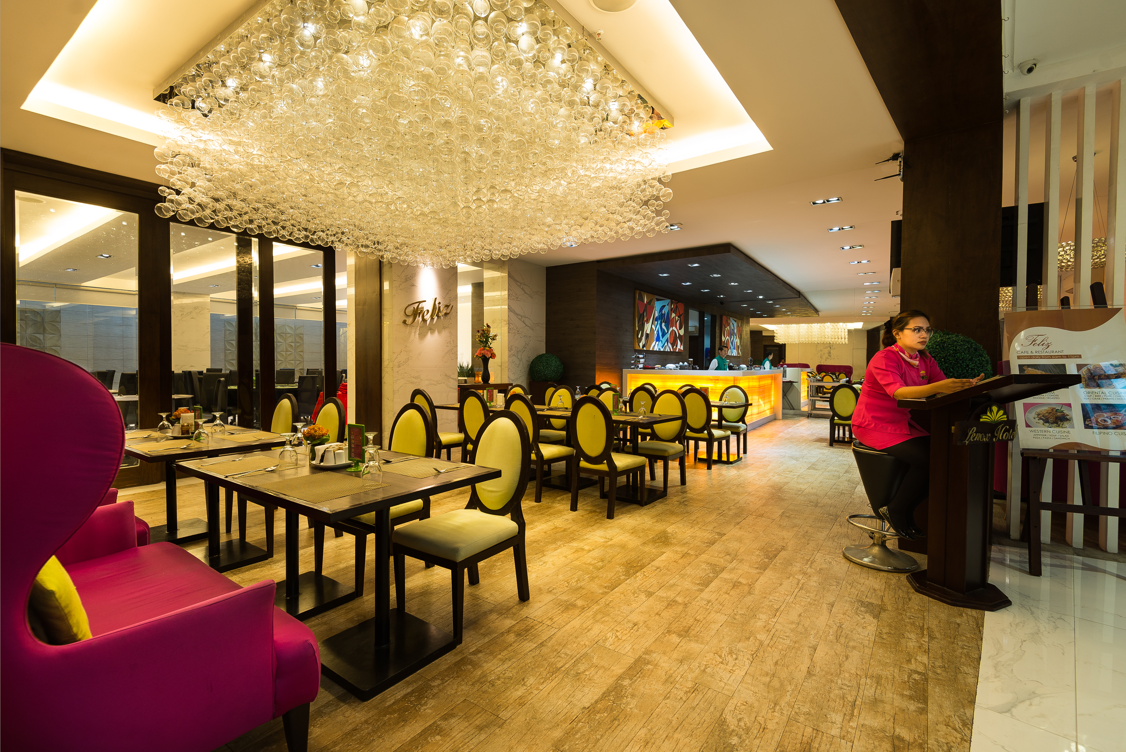 Lenox Hotel Over view