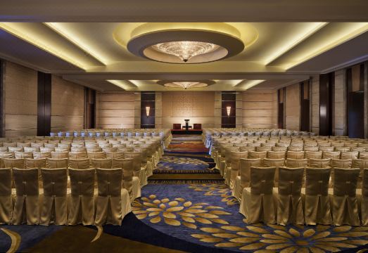 Courtyard by Marriott Hangzhou WulinHotel Overview