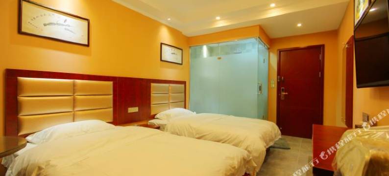 万引力酒店(郑州CBD会展中心中储粮大厦店)图片