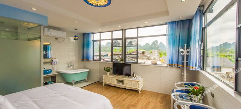 江畔悦宿酒店(阳朔西街店)图片