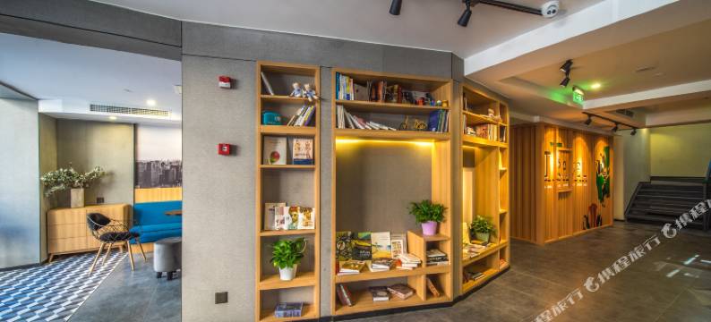 成都锦里武侯祠地铁站亚朵轻居酒店图片