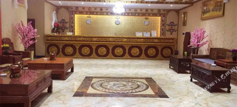 香格里拉赞布林卡大酒店图片