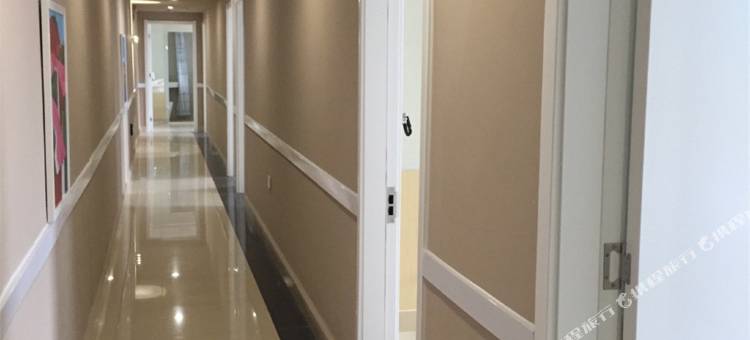 易佰酒店(黄骅市政府信誉楼店)图片