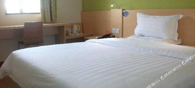 和鸿酒店(普兰店火车站店)图片