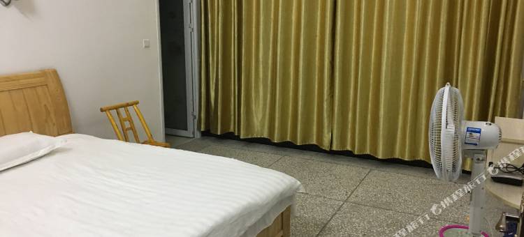 平江纯溪避暑山庄图片