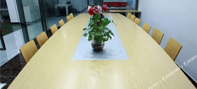 柏逸酒店(广州琶洲会展中心店)图片