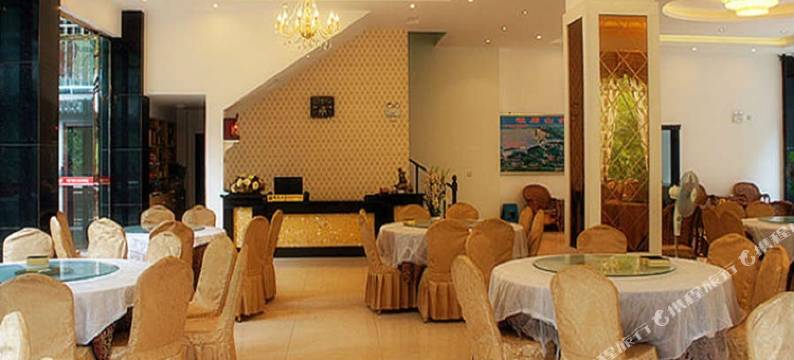 峨眉山伏虎山庄图片