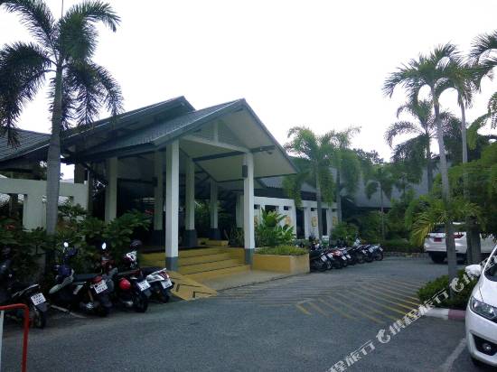 芭堤雅陽光花園度假酒店