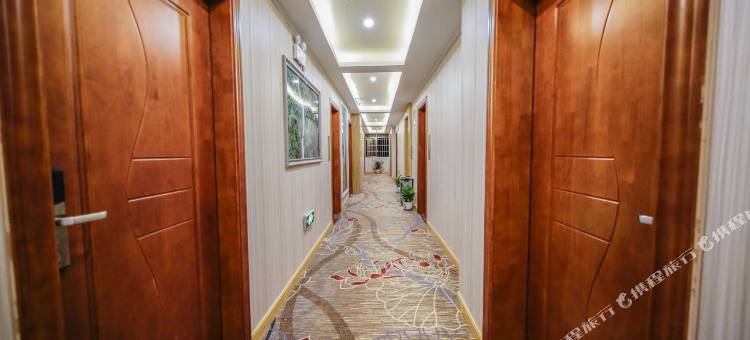 大山酒店(莽山大峡谷漂流店)图片