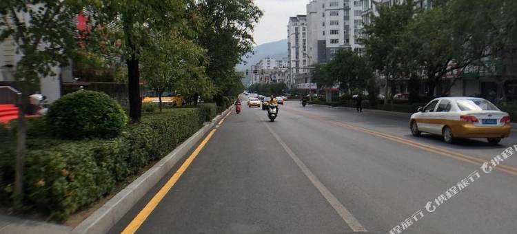 锐思特连锁酒店(集安鸭绿江店)图片