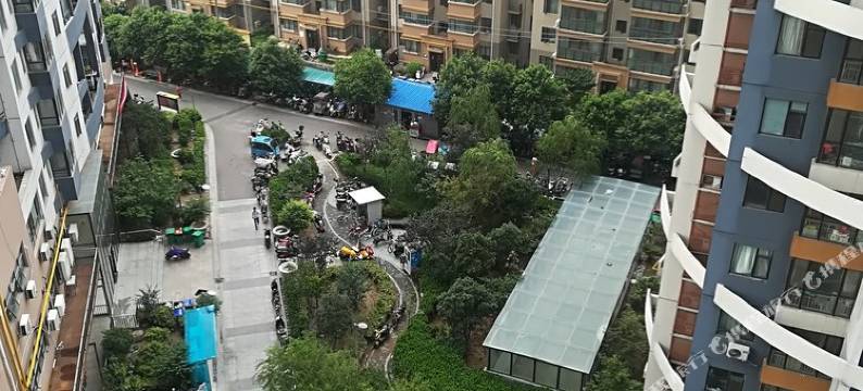 普罗旺斯小镇郑文改公寓(天明路分店)图片