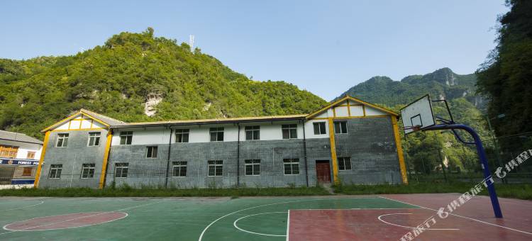 318连锁汽车旅馆(旺苍米仓山自驾游营地店)图片